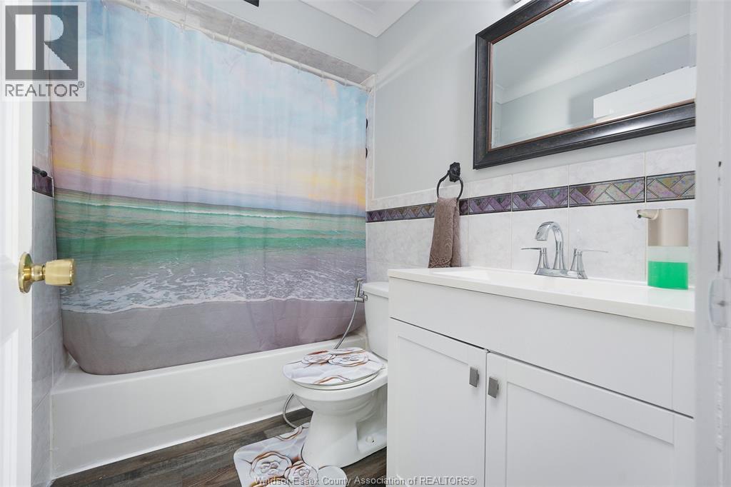 1456 Elsmere, Windsor, Ontario  N9X 4G9 - Photo 18 - 25029287