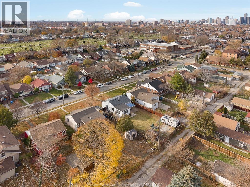 1456 Elsmere, Windsor, Ontario  N9X 4G9 - Photo 30 - 25029287