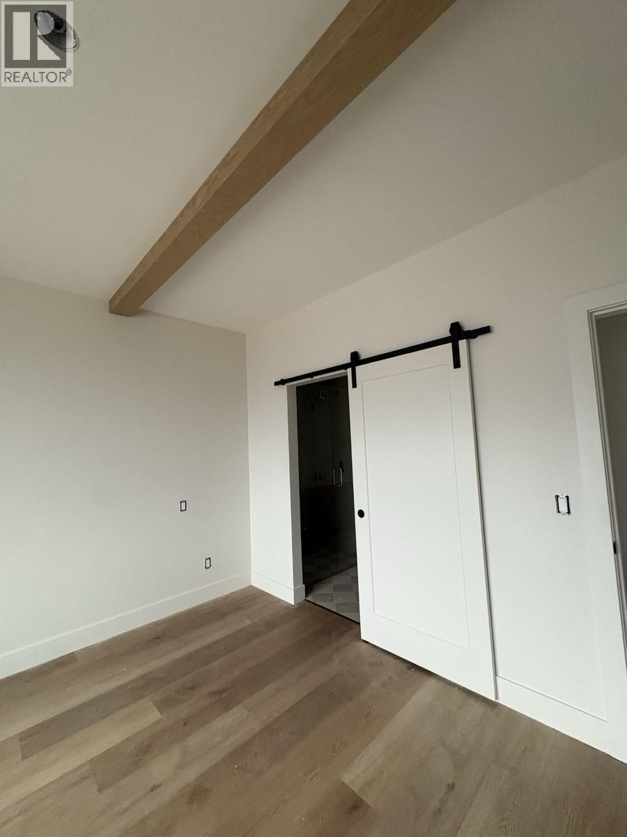 2066 Cortina Drive, Kelowna, British Columbia  V1P 0B2 - Photo 14 - 10369753