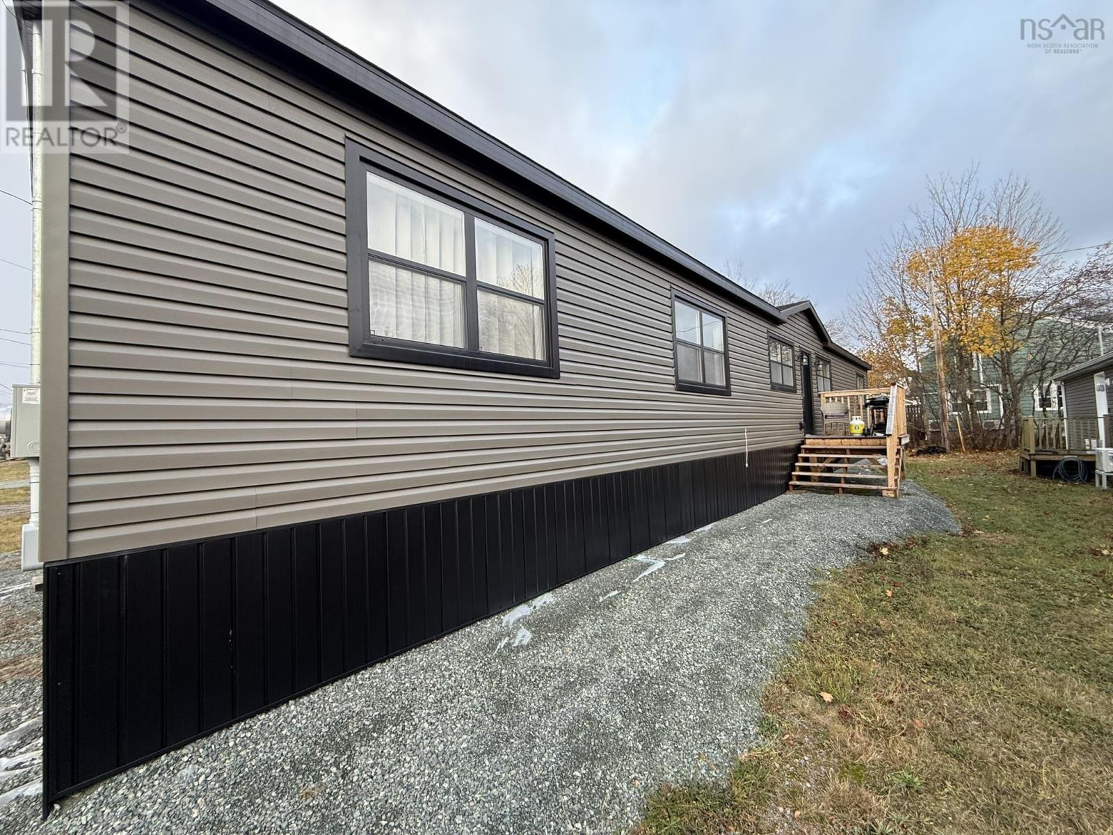 4 Matheson Drive, Truro, Nova Scotia  B2N 7G3 - Photo 2 - 202528200