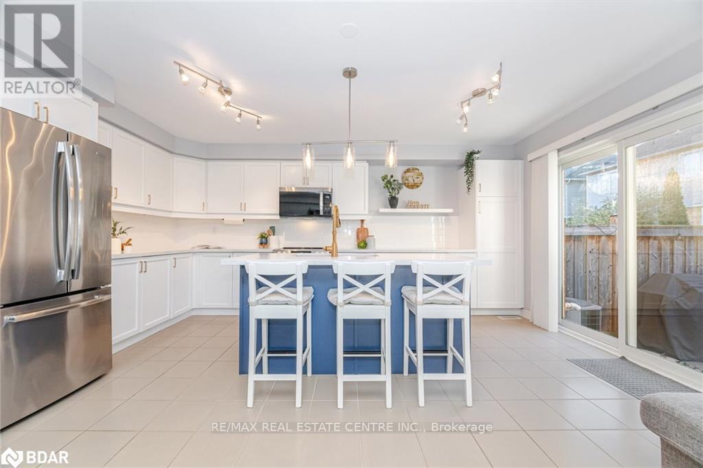 322 Chuchmach Close, Milton, Ontario  L9T 8B5 - Photo 15 - W12563736