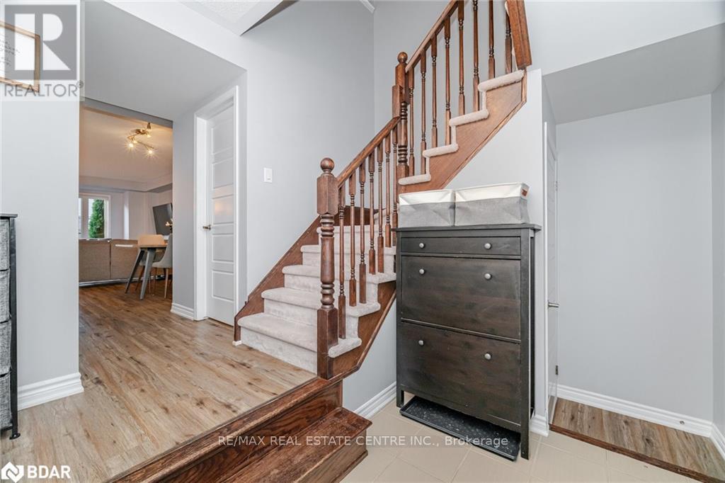 322 Chuchmach Close, Milton, Ontario  L9T 8B5 - Photo 19 - W12563736