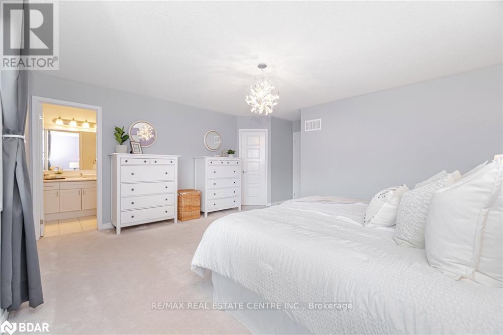 322 Chuchmach Close, Milton, Ontario  L9T 8B5 - Photo 24 - W12563736