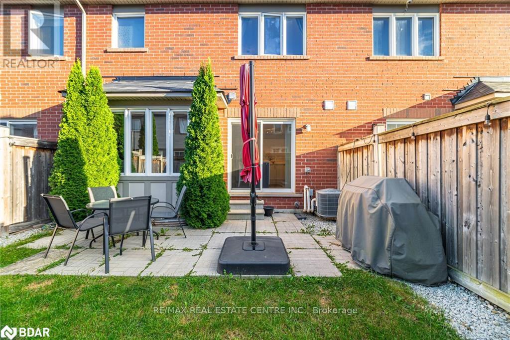 322 Chuchmach Close, Milton, Ontario  L9T 8B5 - Photo 37 - W12563736