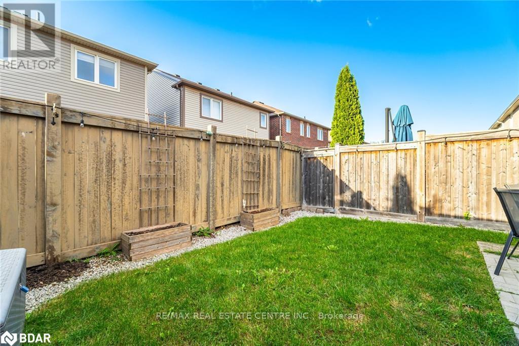 322 Chuchmach Close, Milton, Ontario  L9T 8B5 - Photo 39 - W12563736