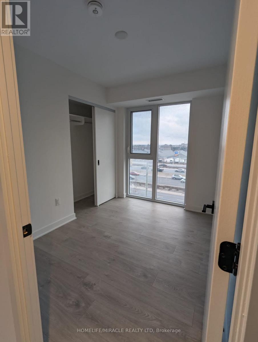 426 - 36 Zorra Street, Toronto, Ontario  M8Z 0G5 - Photo 14 - W12563756