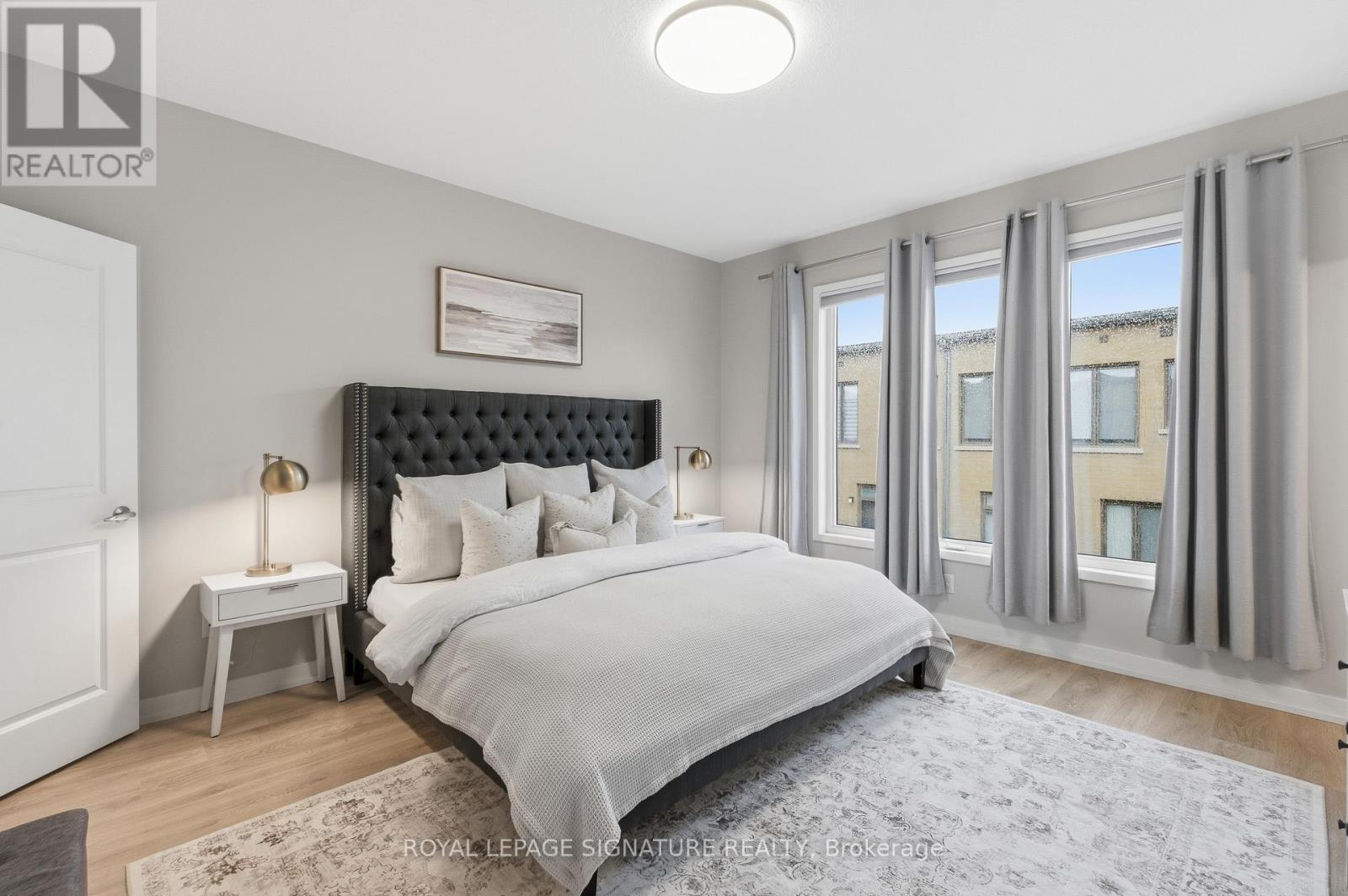 314 Squire Crescent, Oakville, Ontario  L6H 0L9 - Photo 18 - W12563762