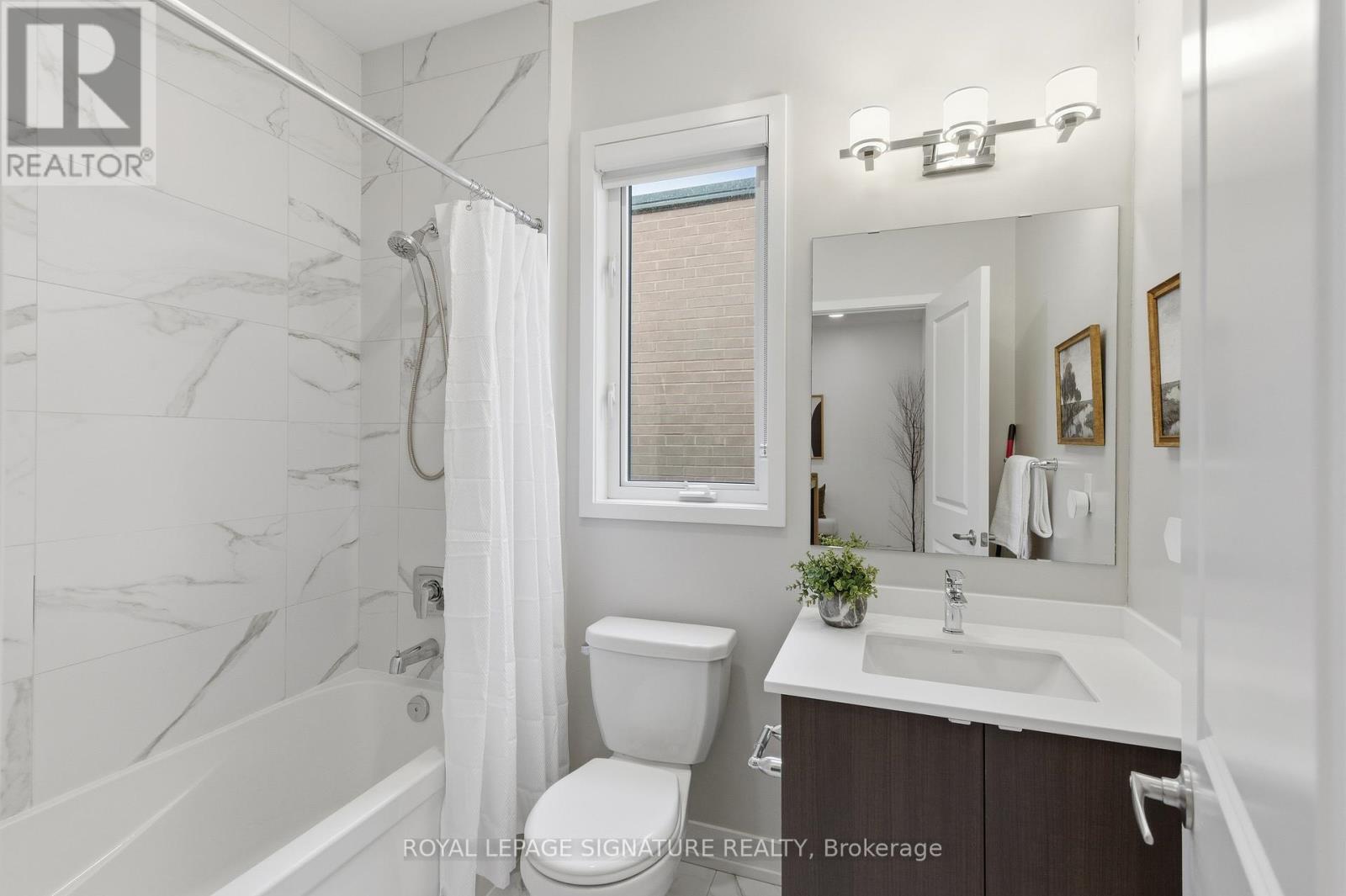 314 Squire Crescent, Oakville, Ontario  L6H 0L9 - Photo 27 - W12563762