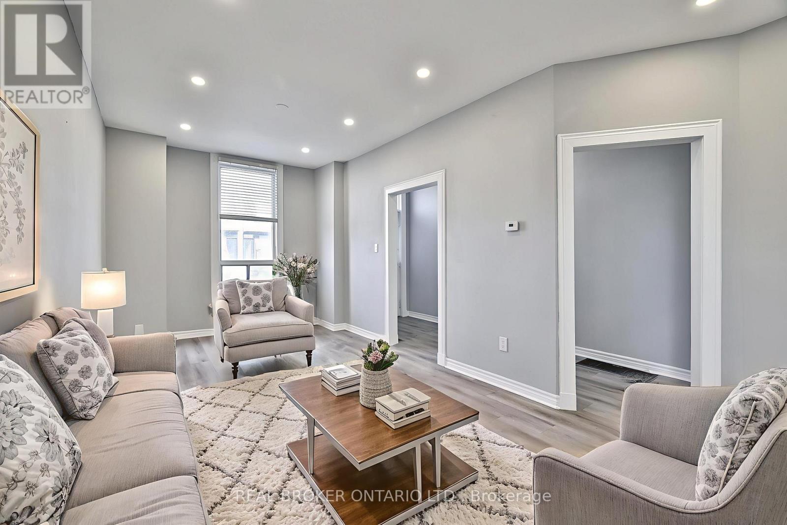 47 LINDNER STREET, Toronto, Ontario