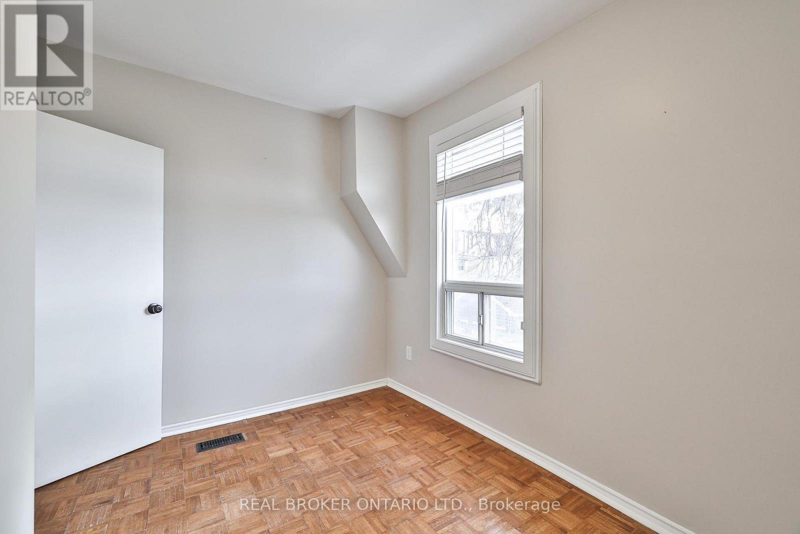 47 Lindner Street, Toronto, Ontario  M6N 1B3 - Photo 22 - W12563768