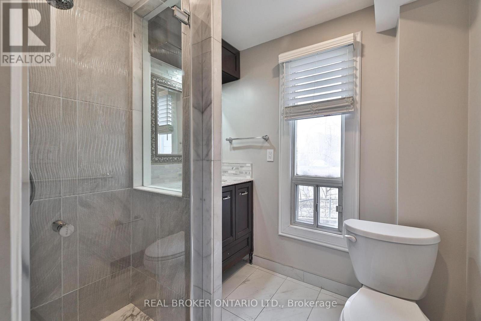 47 Lindner Street, Toronto, Ontario  M6N 1B3 - Photo 27 - W12563768