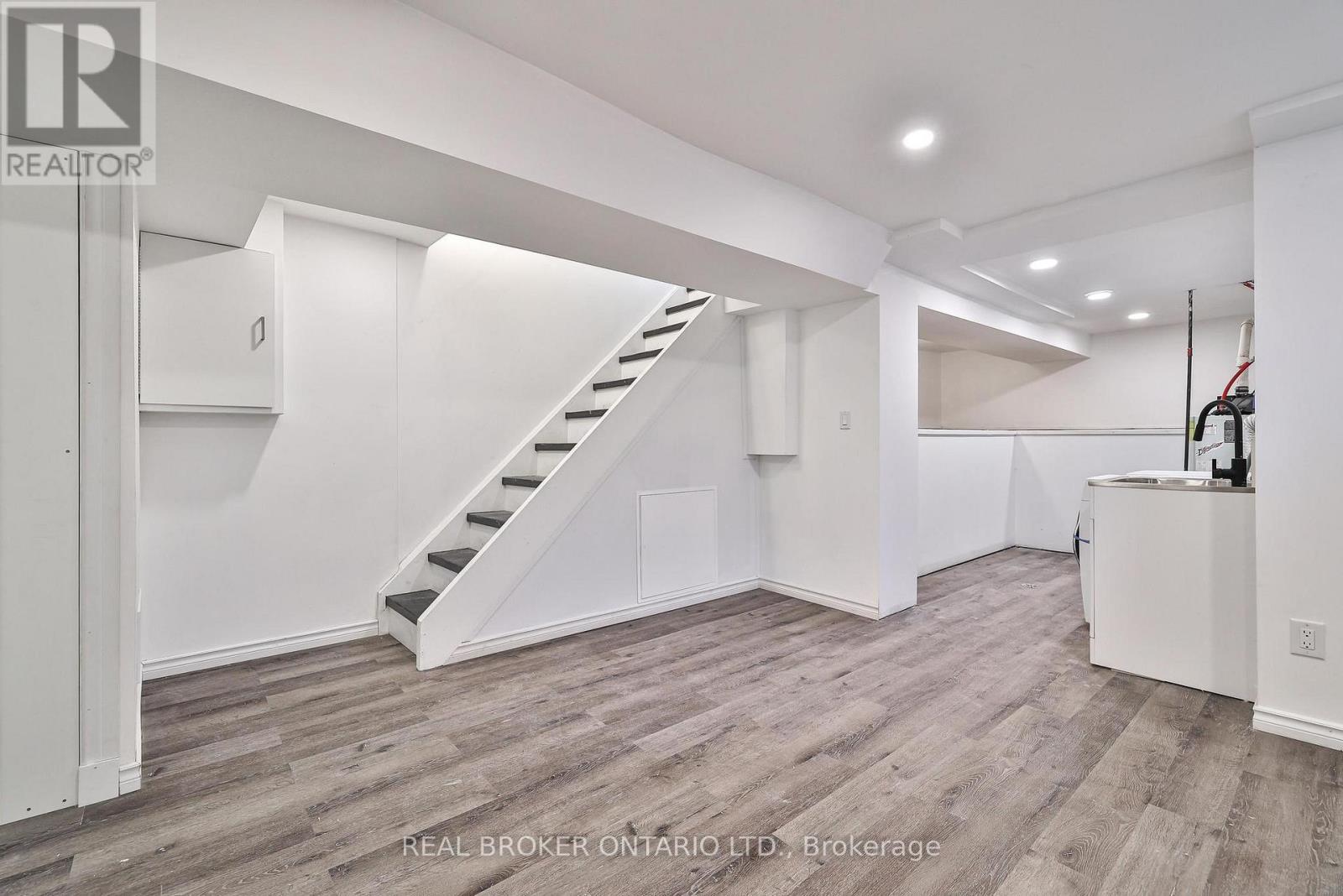 47 Lindner Street, Toronto, Ontario  M6N 1B3 - Photo 29 - W12563768