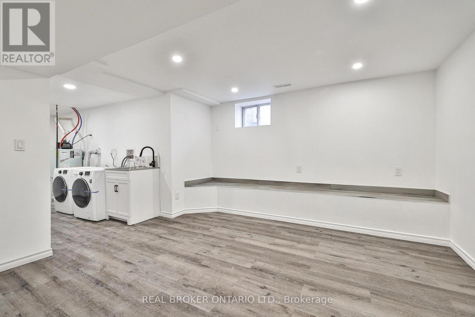 47 Lindner Street, Toronto, Ontario  M6N 1B3 - Photo 30 - W12563768