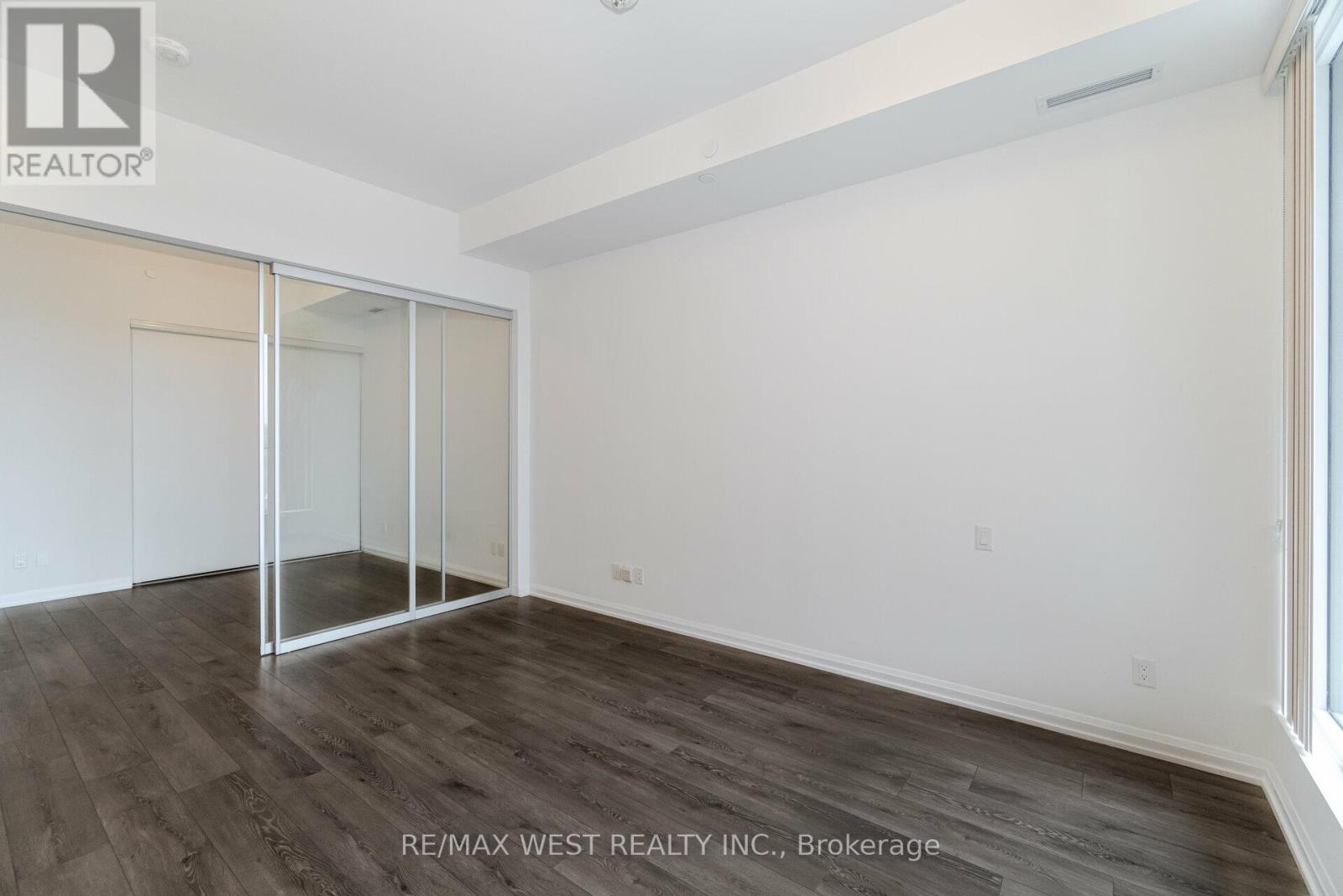 717 - 4208 Dundas Street W, Toronto, Ontario  M8X 1Y6 - Photo 17 - W12563786