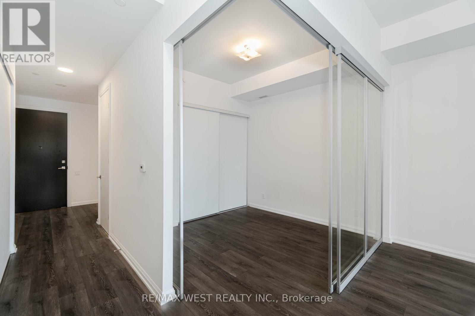 717 - 4208 Dundas Street W, Toronto, Ontario  M8X 1Y6 - Photo 19 - W12563786