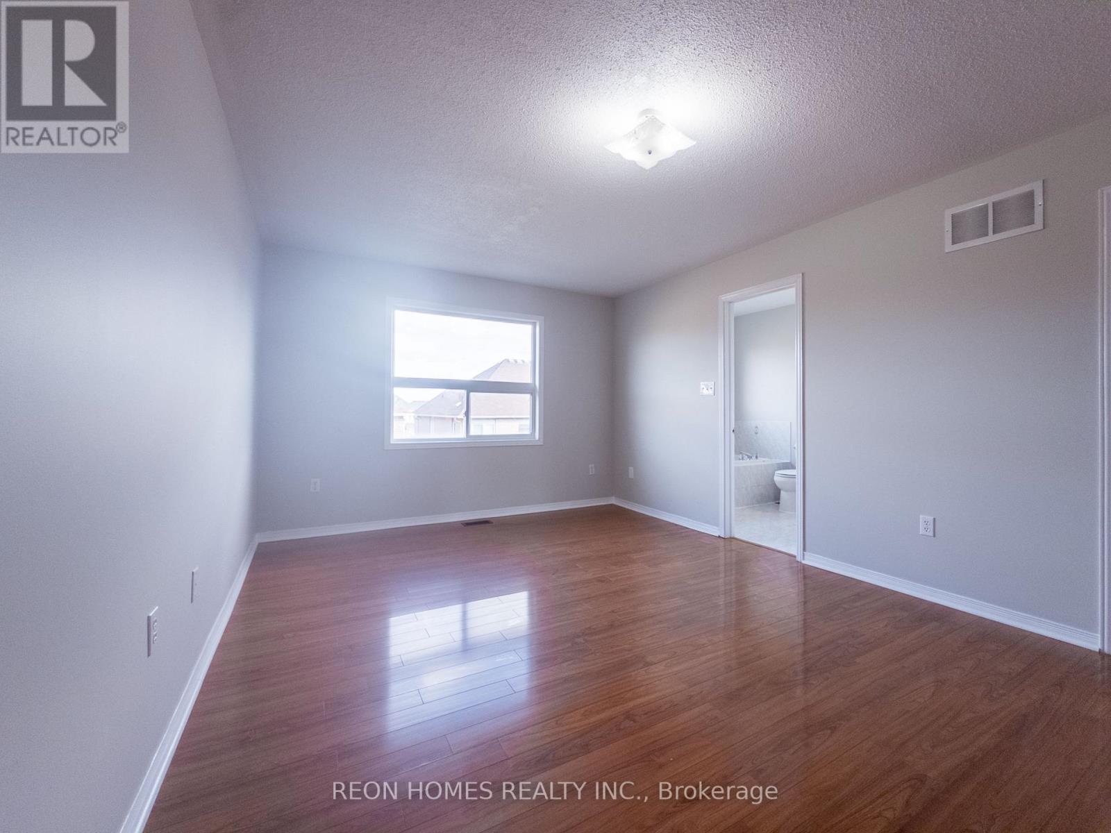 25 Hot Spring Road, Brampton, Ontario  L6R 3H9 - Photo 19 - W12563796