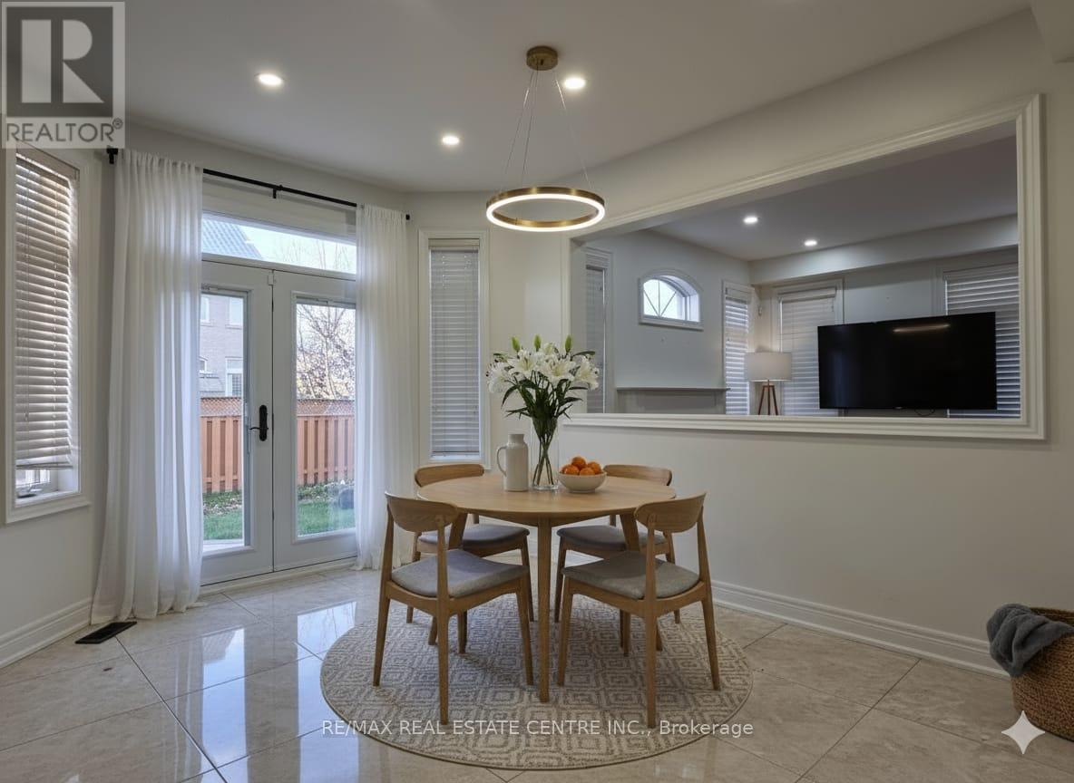 56 Redwillow Road, Brampton, Ontario  L6P 2B2 - Photo 8 - W12563846