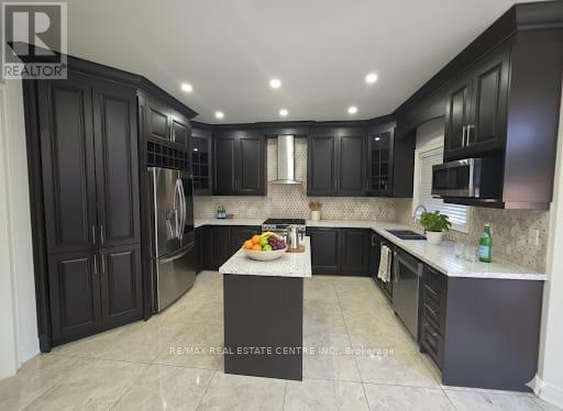 56 Redwillow Road, Brampton, Ontario  L6P 2B2 - Photo 9 - W12563846