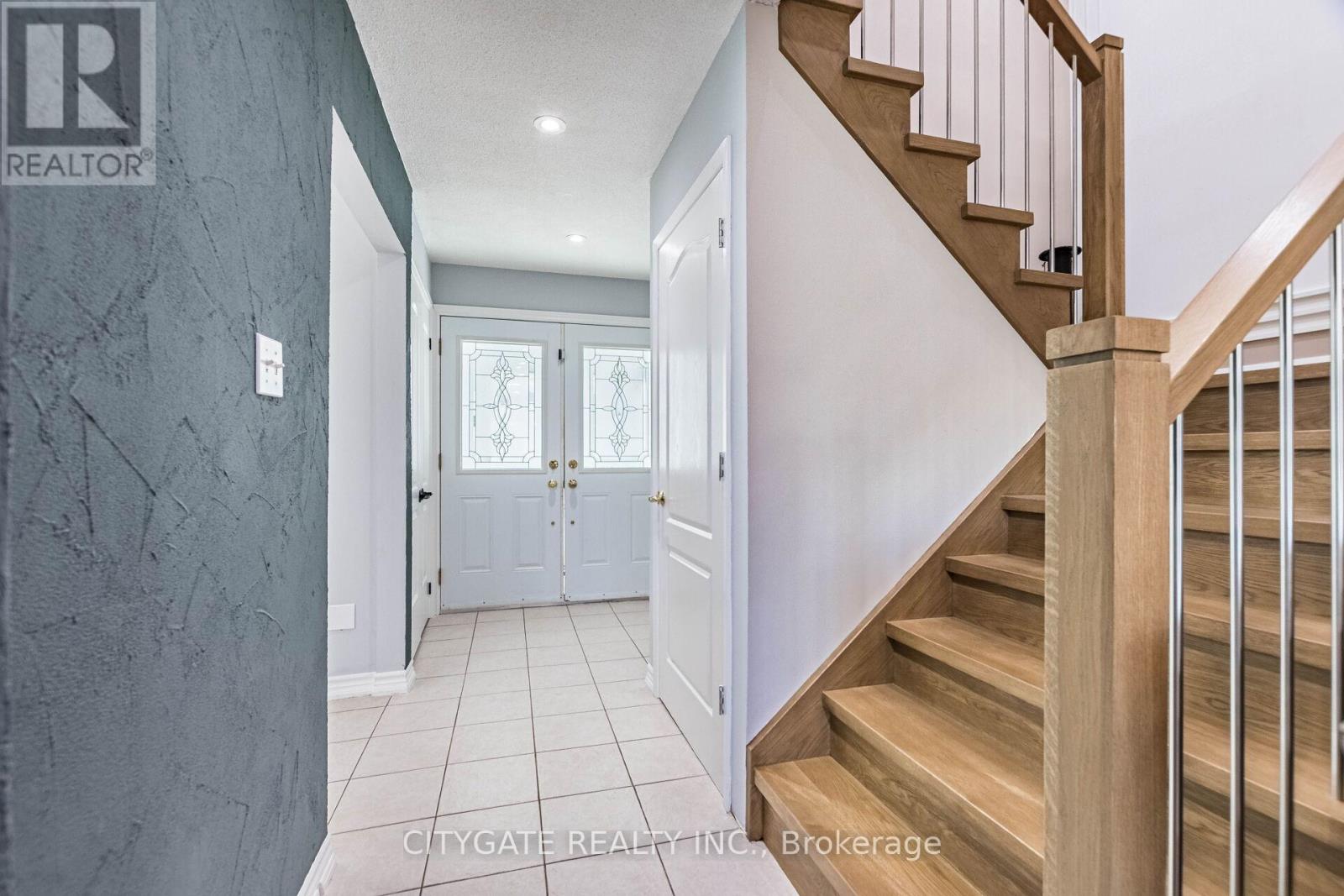 6945 Pamplone Mews S, Mississauga, Ontario  L5N 1S5 - Photo 23 - W12563868