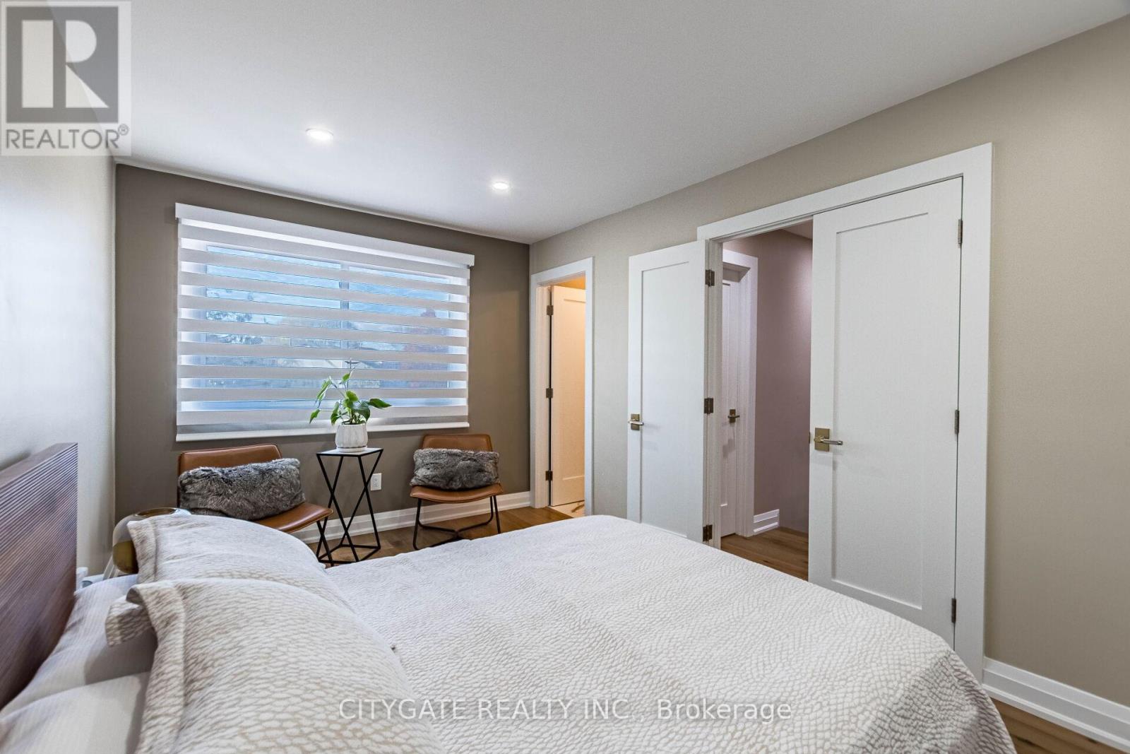 6945 Pamplone Mews S, Mississauga, Ontario  L5N 1S5 - Photo 9 - W12563868