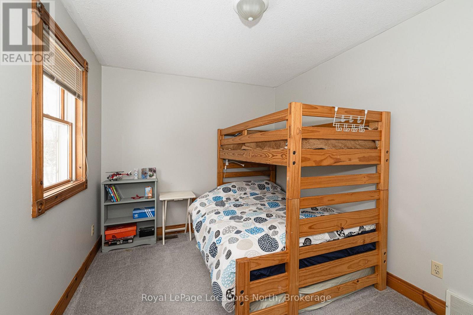 255 Blue Jay Crescent, Grey Highlands, Ontario  N0C 1H0 - Photo 24 - X12563910