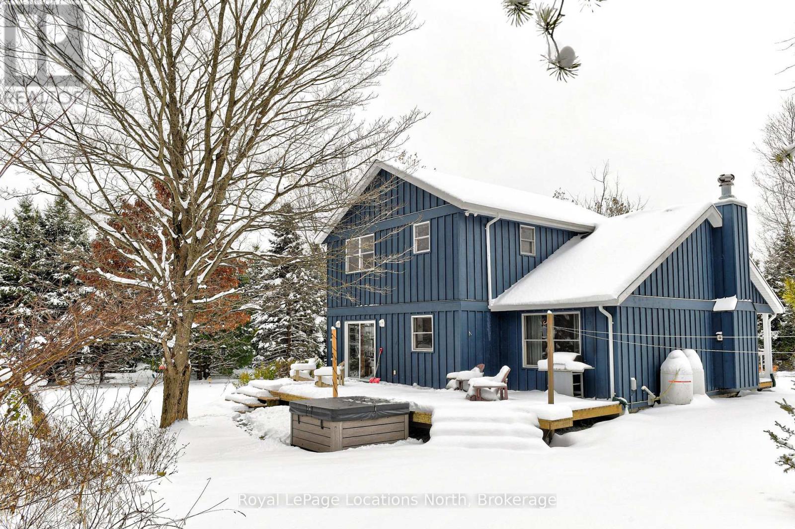 255 Blue Jay Crescent, Grey Highlands, Ontario  N0C 1H0 - Photo 4 - X12563910