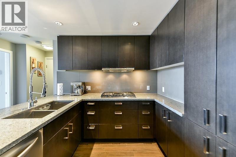 2605 3008 Glen Drive, Coquitlam, British Columbia  V3B 0J5 - Photo 36 - R3053832