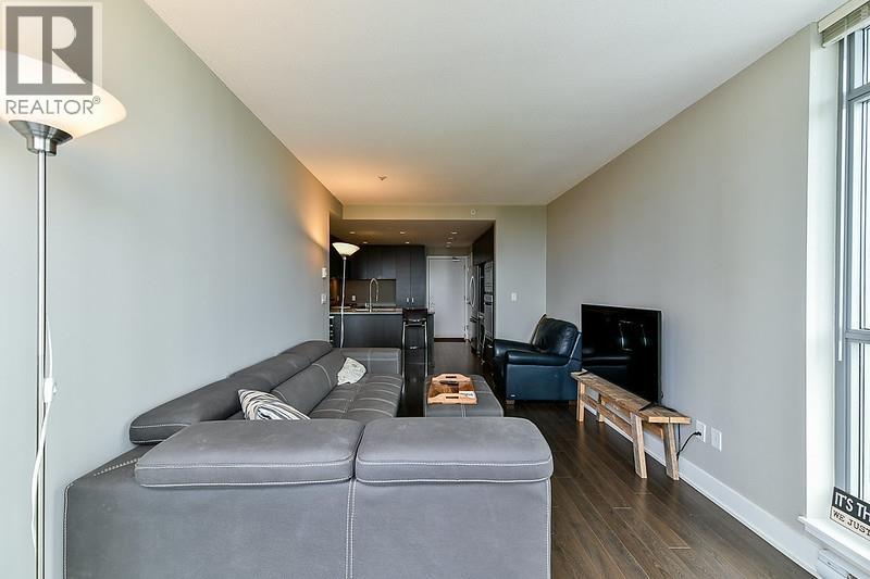 2605 3008 Glen Drive, Coquitlam, British Columbia  V3B 0J5 - Photo 5 - R3053832