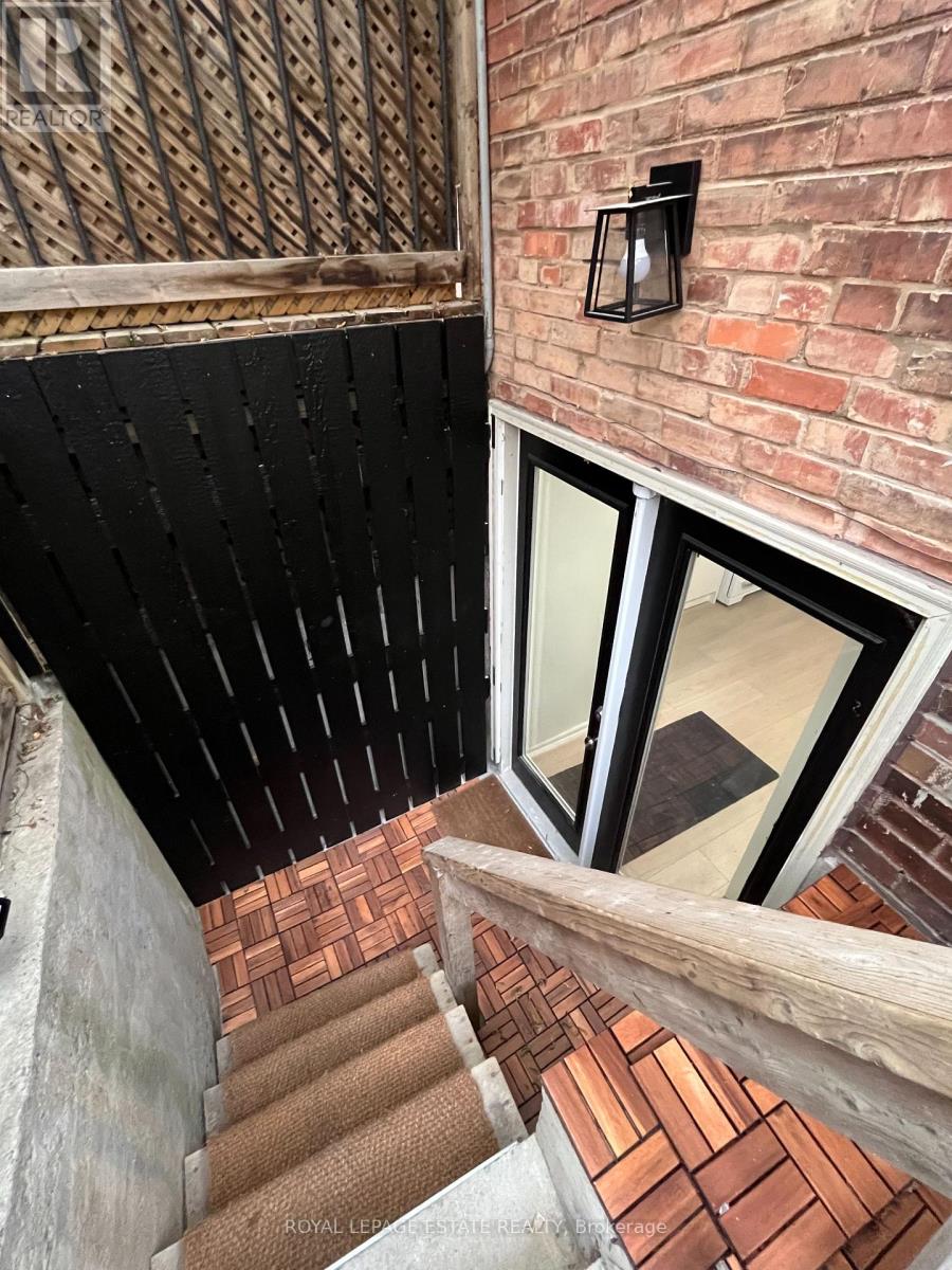 Basement - 5 Edgewood Gardens, Toronto, Ontario  M4L 3H4 - Photo 17 - E12527620