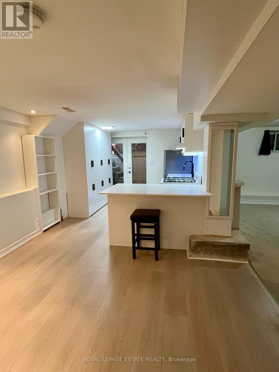 Basement - 5 Edgewood Gardens, Toronto, Ontario  M4L 3H4 - Photo 2 - E12527620