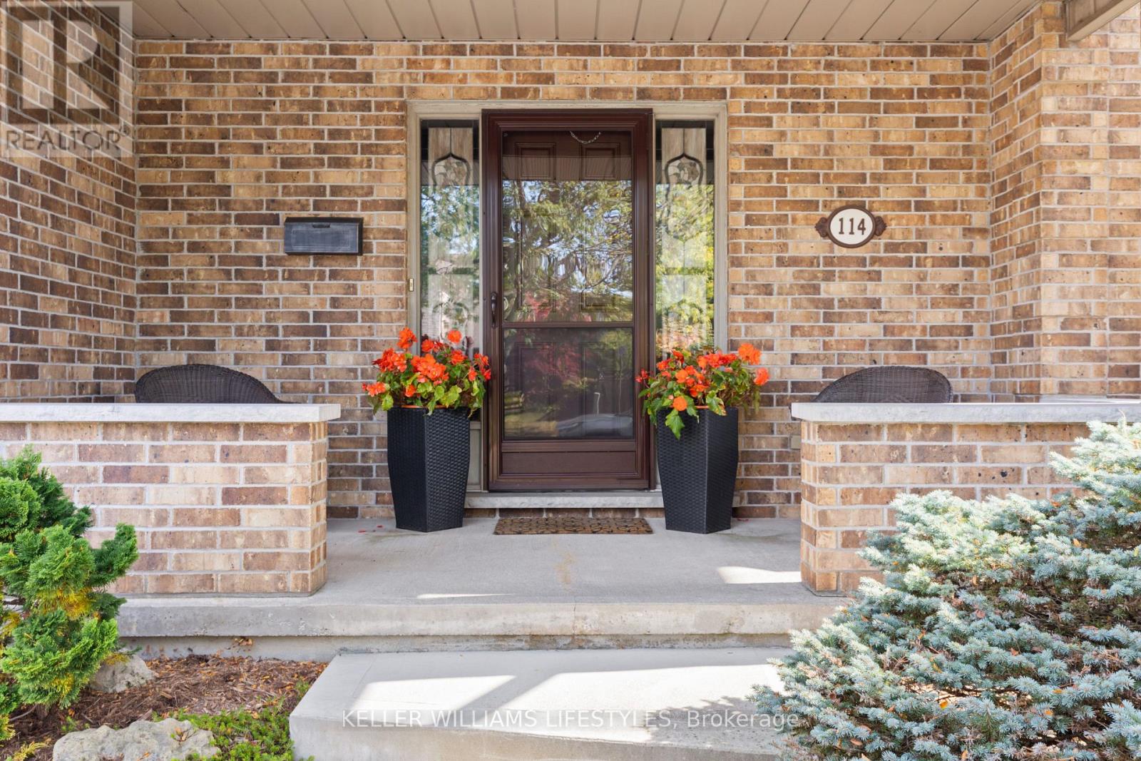 114 Monte Vista Crescent, London South, Ontario  N6J 4P3 - Photo 3 - X12563904