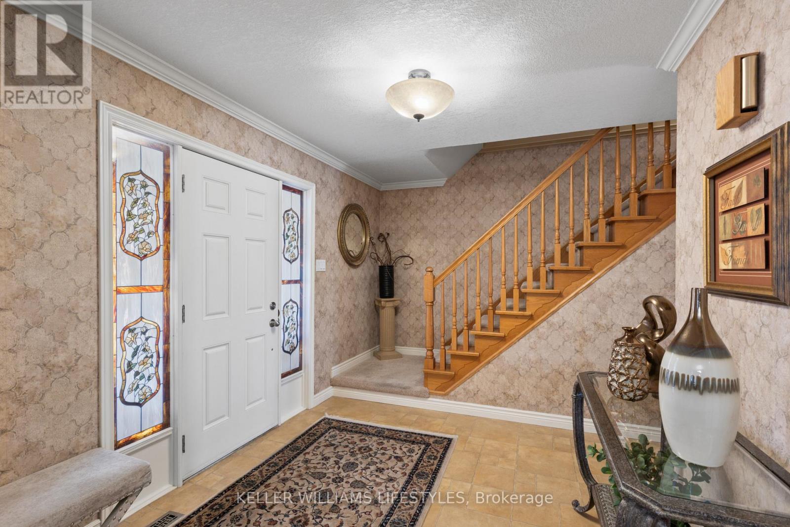 114 Monte Vista Crescent, London South, Ontario  N6J 4P3 - Photo 5 - X12563904
