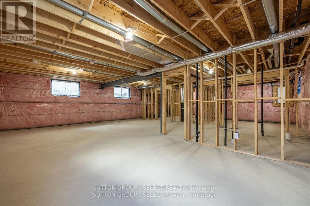 14 - 7966 Fallon Drive, Lucan Biddulph, Ontario  N0M 1V0 - Photo 13 - X12563914