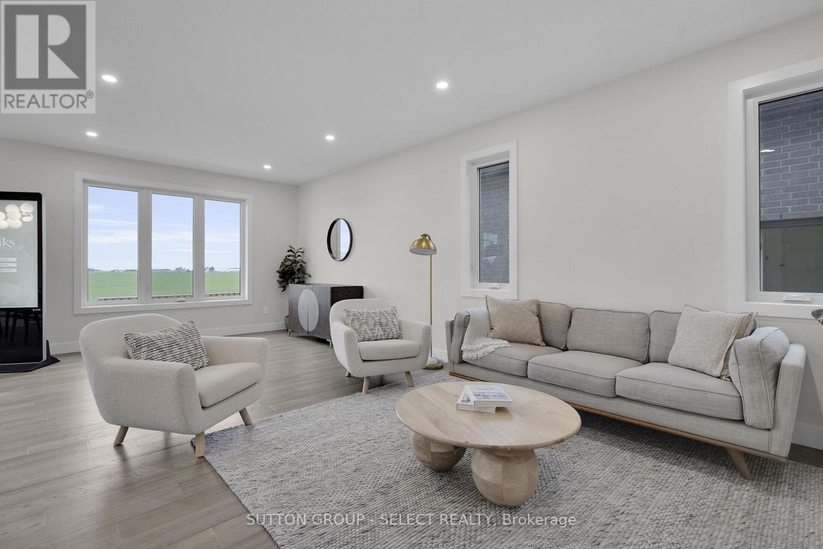 17 - 7966 Fallon Drive, Lucan Biddulph, Ontario  N0M 1V0 - Photo 18 - X12563922