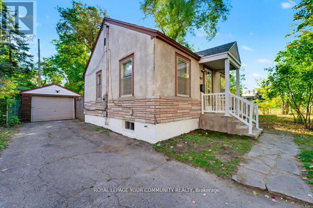 967 Merivale Road, Ottawa, Ontario  K1Z 6A3 - Photo 16 - X12563814