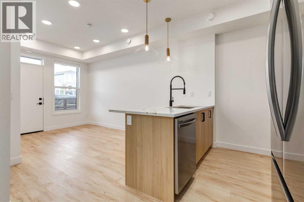 582 Seton Circle Se, Calgary, Alberta  T3M 3Y5 - Photo 2 - A2271773