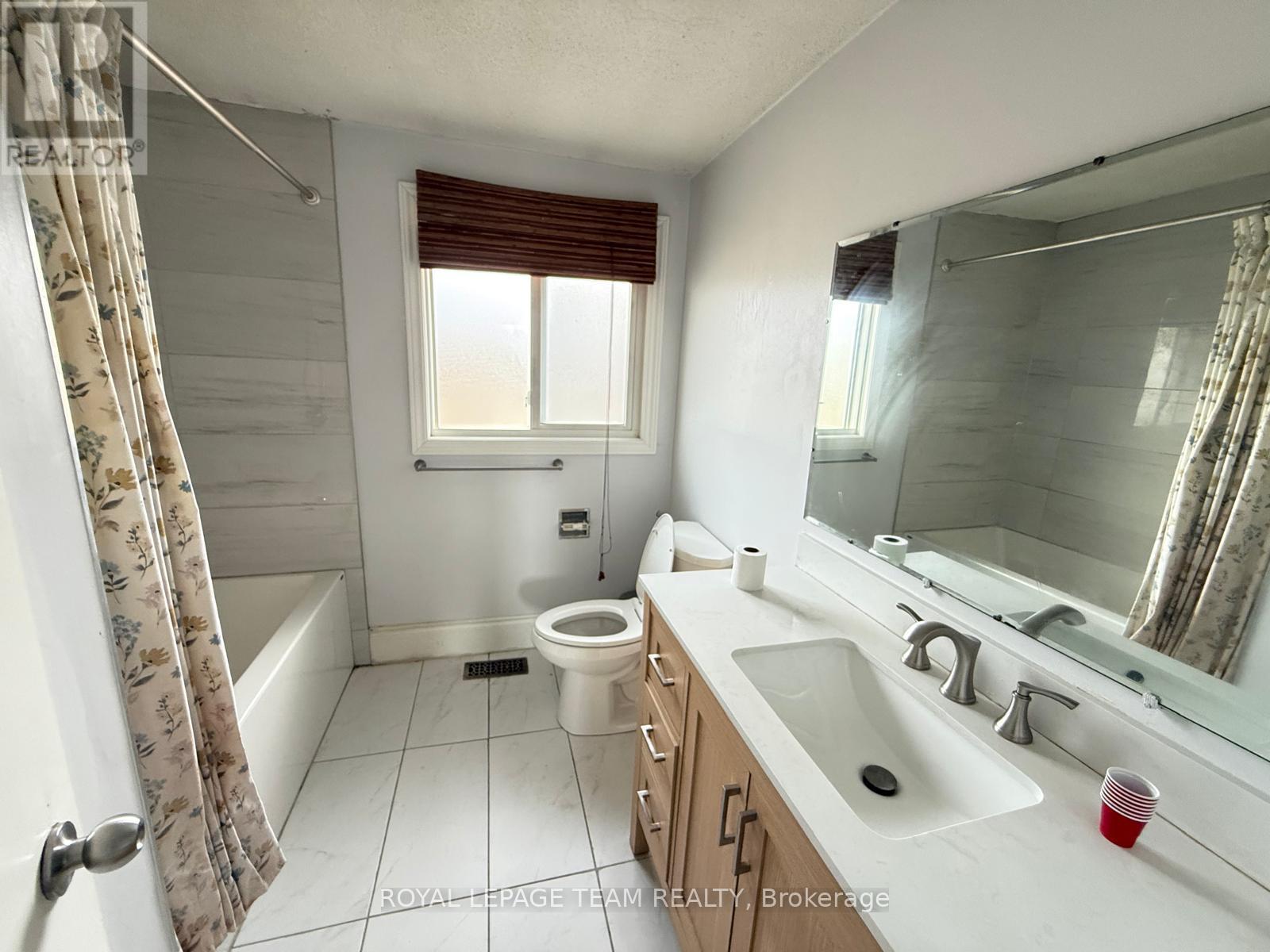 438d Moodie Drive, Ottawa, Ontario  K2H 8A6 - Photo 16 - X12455200