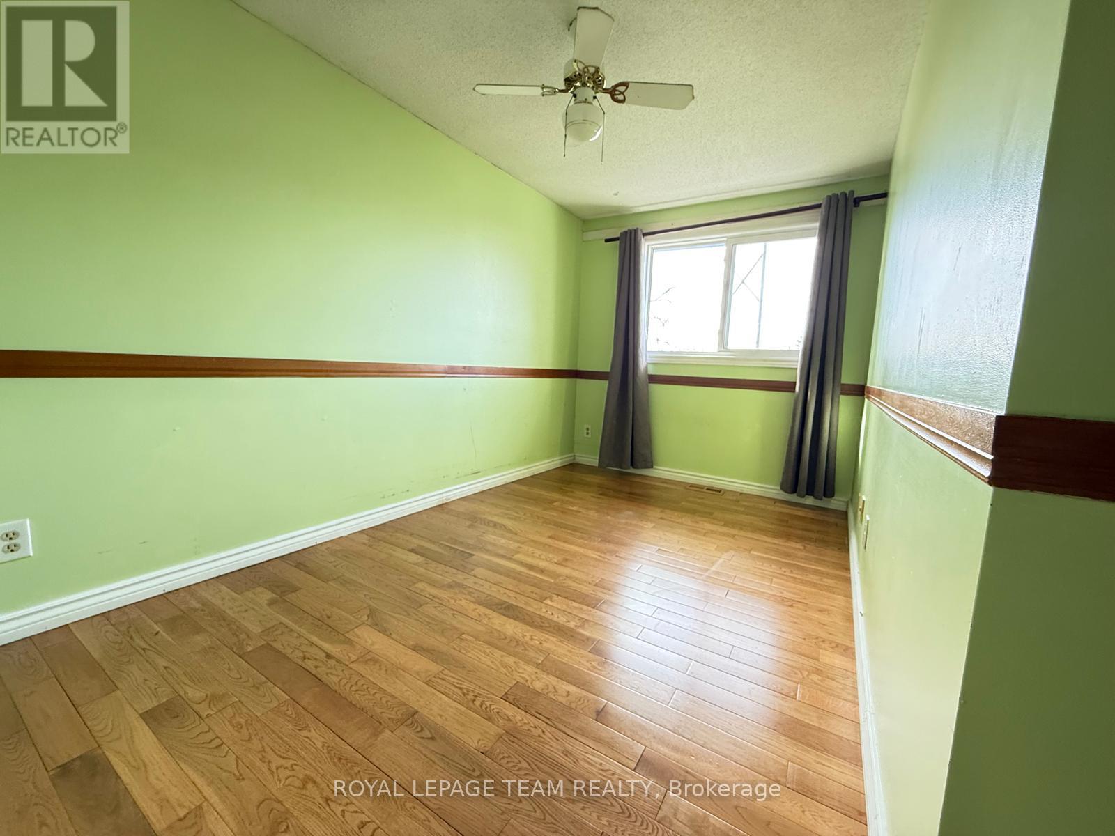 438d Moodie Drive, Ottawa, Ontario  K2H 8A6 - Photo 12 - X12455200