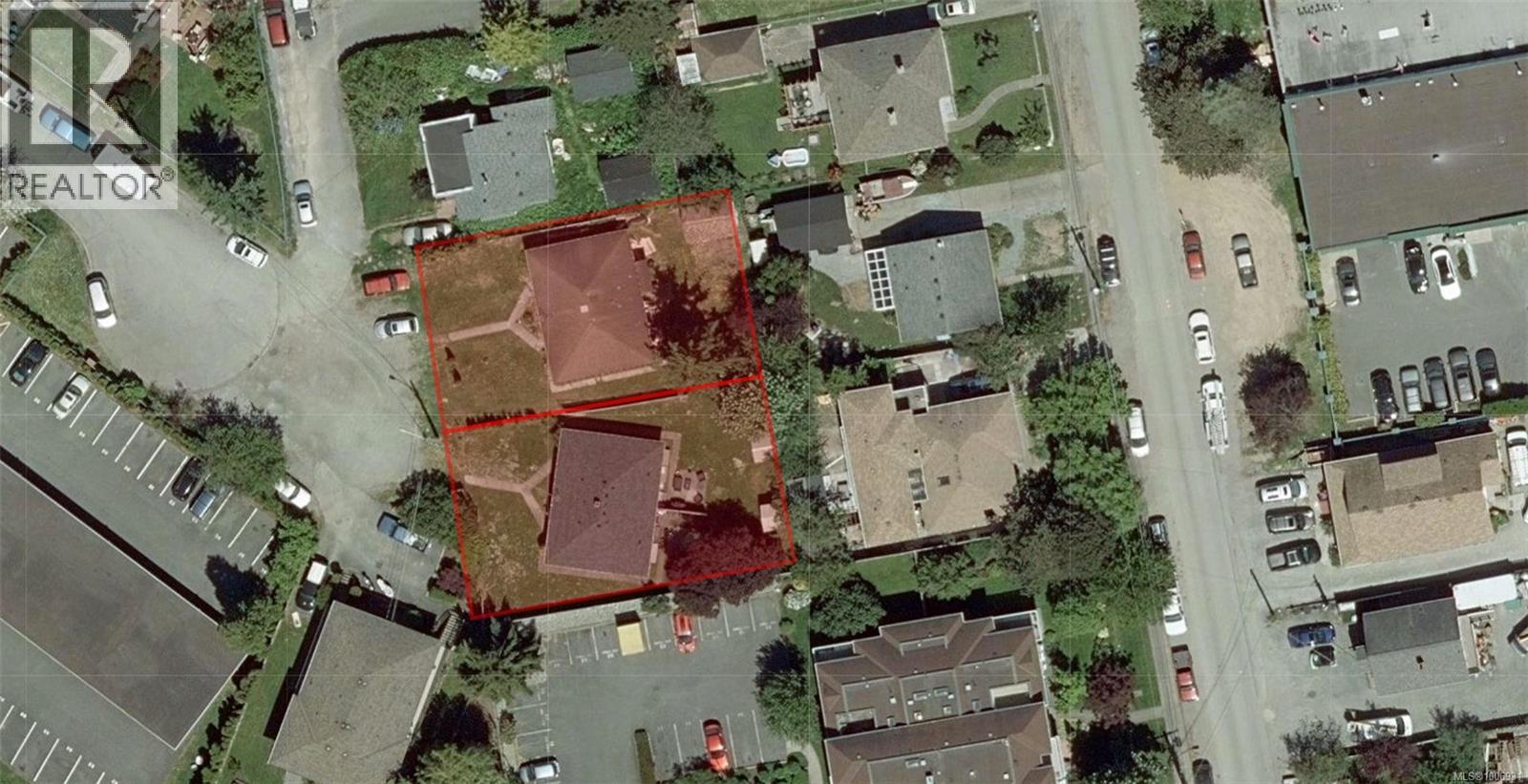 270-276 TOLCROSS Ave, Saanich, British Columbia