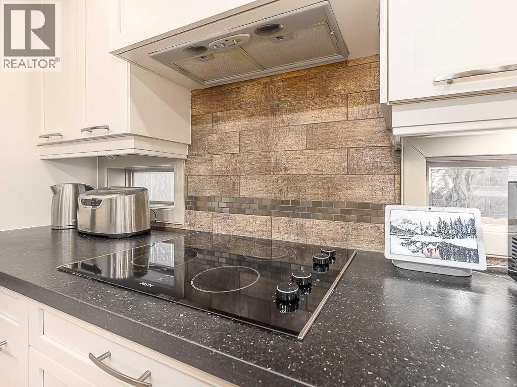 91 Discovery Ridge Boulevard Sw, Calgary, Alberta  T3H 4Y2 - Photo 16 - A2267358