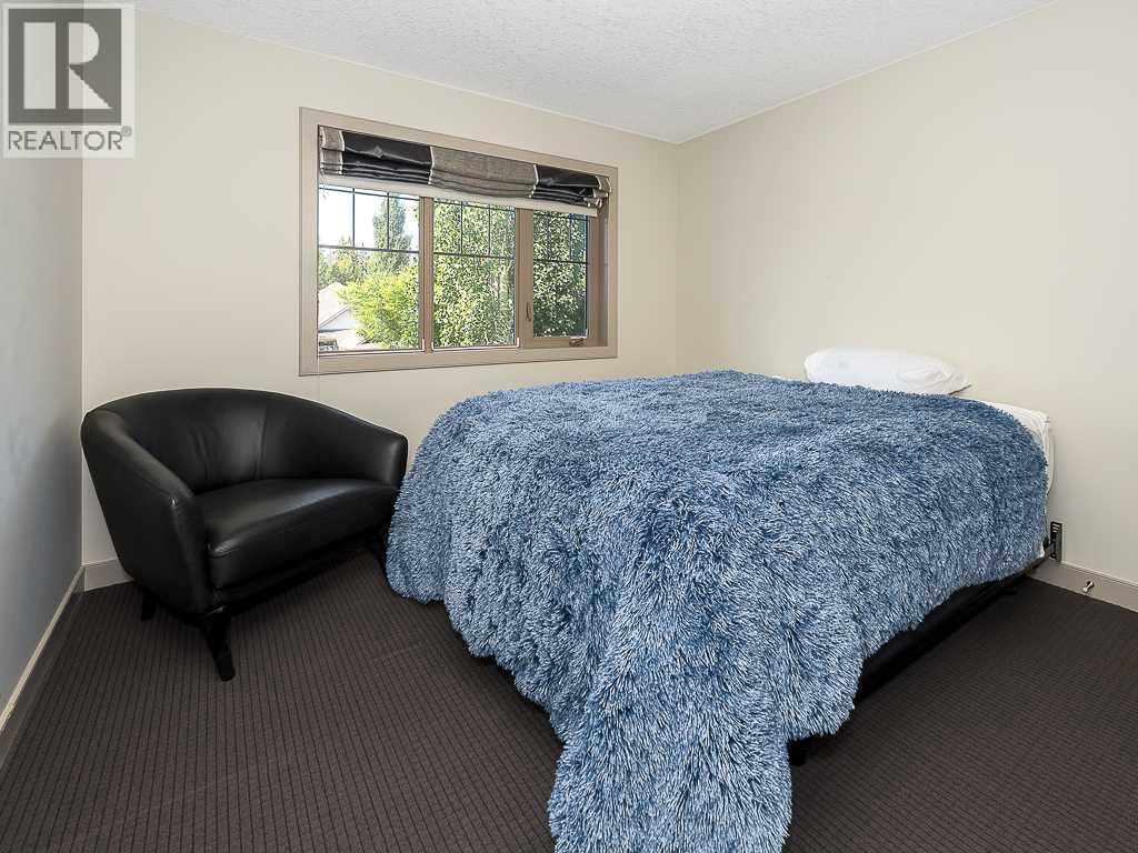 91 Discovery Ridge Boulevard Sw, Calgary, Alberta  T3H 4Y2 - Photo 33 - A2267358