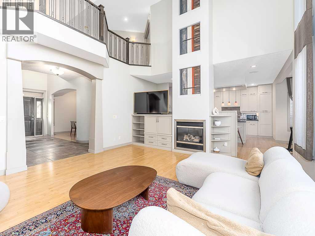 91 Discovery Ridge Boulevard Sw, Calgary, Alberta  T3H 4Y2 - Photo 7 - A2267358