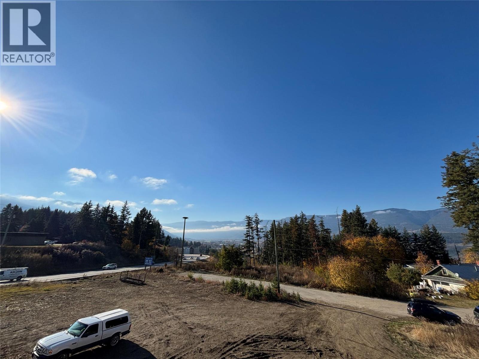 1910 11 Avenue Ne Unit# 1, Salmon Arm, British Columbia  V1E 2V5 - Photo 5 - 10369384