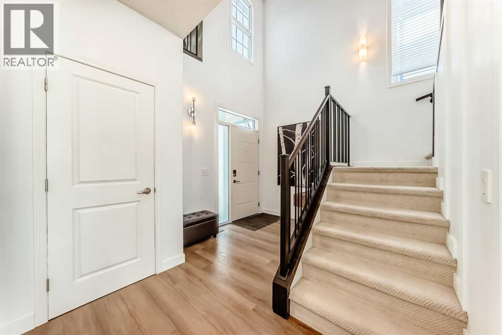 104 Copperpond Mews Se, Calgary, Alberta  T2Z 0Z3 - Photo 5 - A2270412