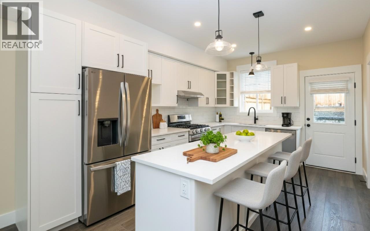 1910 11 Avenue Ne Unit# 5, Salmon Arm, British Columbia  V1E 2V5 - Photo 8 - 10369386