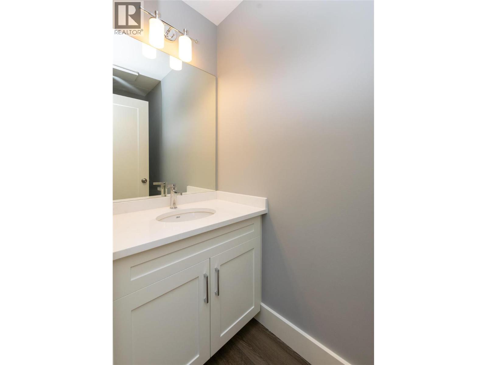 1910 11 Avenue Ne Unit# 7, Salmon Arm, British Columbia  V1E 2V5 - Photo 19 - 10369387