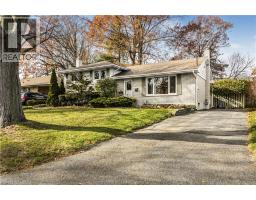 32 PUSEY Boulevard, Brantford, Ontario