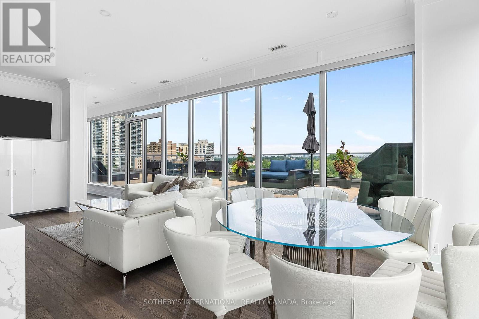 901 - 6 Parkwood Avenue, Toronto, Ontario  M9V 2V4 - Photo 18 - C12563892