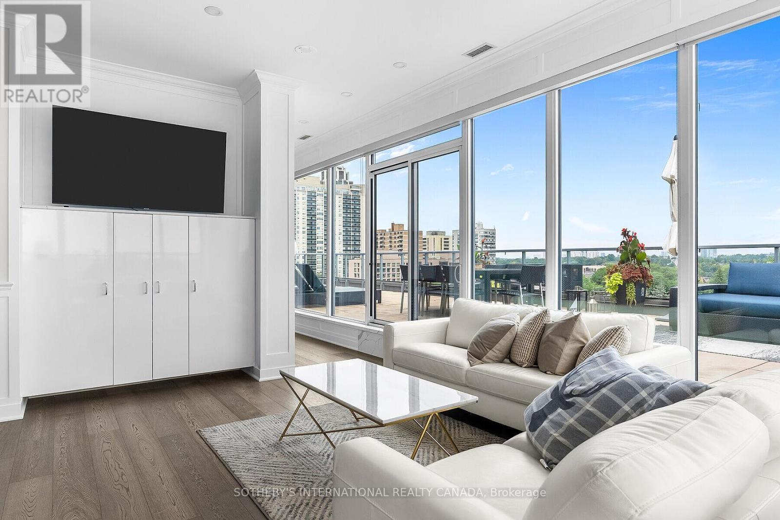 901 - 6 Parkwood Avenue, Toronto, Ontario  M9V 2V4 - Photo 8 - C12563892