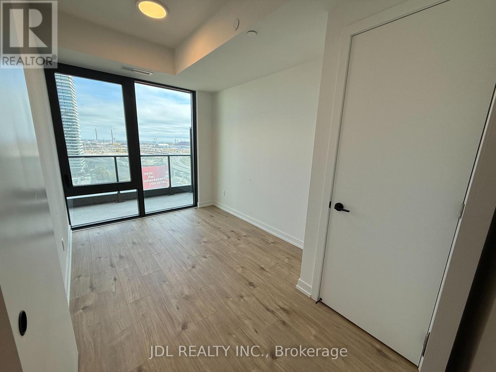 1614 - 35 Parliament Street, Toronto, Ontario  M5A 0Z5 - Photo 4 - C12563932